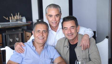  José Manuel Lázaro, Gerardo Serrano y Polo Córdova.
