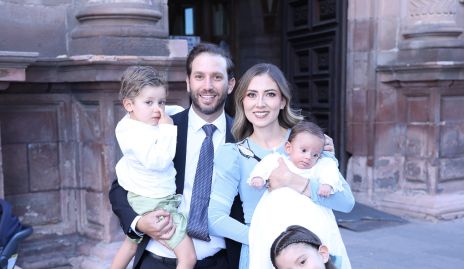  Andrés Torres, Andrés Torres, Elizabeth Treviño, Eugenio Torres y Paula Torres.
