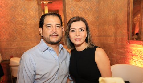  Arturo Nava y Julieta González.