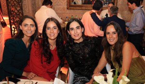  Elisa Ramírez, Andrea Espinosa, Mariana Rodríguez y Clau Antunes.