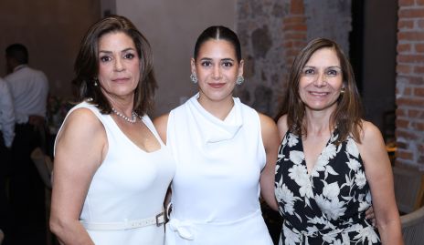  Mariloli Lozano, Ana Pao Bravo y Claudia Naya.