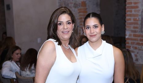  Mariloli Lozano y Ana Pao Bravo.