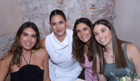  Mayra Díaz de León, Ana Pao Bravo, María Dolores Gómez y Sofía Hernández.
