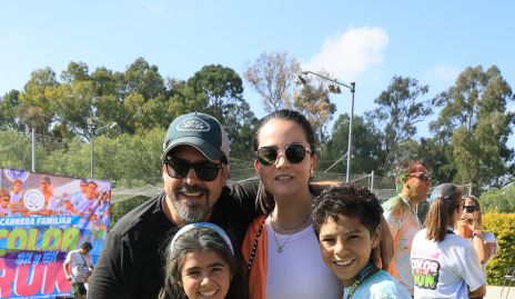  Miguel Martínez, Ania Martínez, Mariana Meade y Miguel Martínez.