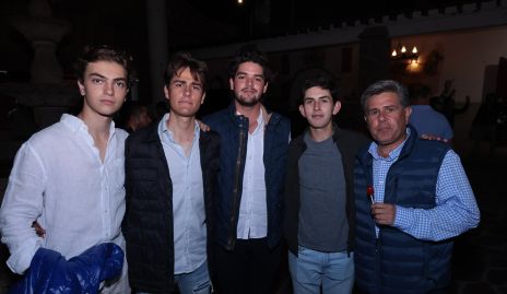  Carlos Hinojosa, Mauricio Galván, Patricio Vera, Diego Payán y Galo Galván.