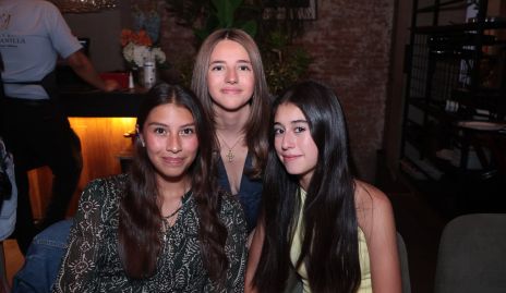  Camila Alfaro, Ximena Navarro y Gala Lozano.