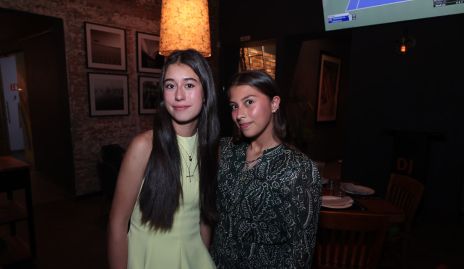  Gala Lozano y Camila Alfaro.