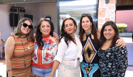  Claudia Duque, Tita Pedroza, Martha Narváez, Mariela Almazán y Cecilia Hernández.