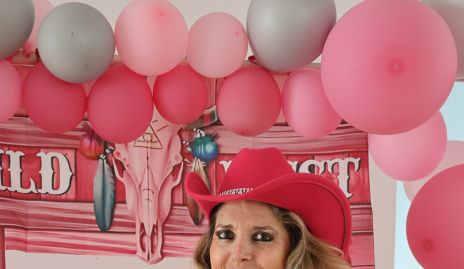  Silvia Foyo.