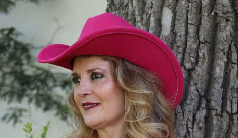 Silvia Foyo.