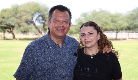  Antonio Aguilar y Laura Martín.