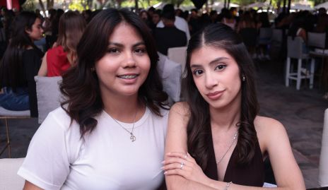  Devani Cárdenas y Naisa Nicole.