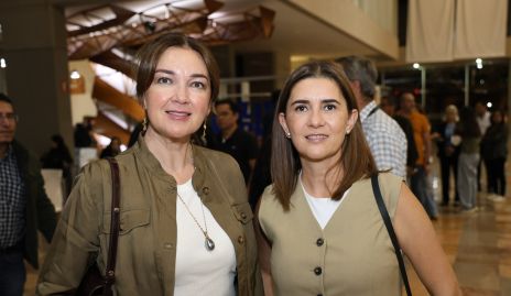  Macarena Elías y Ángeles Lasso.