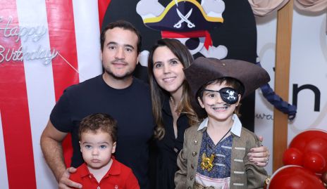  Juan Pablo Aranda, Diego Aranda, Jimena Colunga y Juan Pablo Aranda.