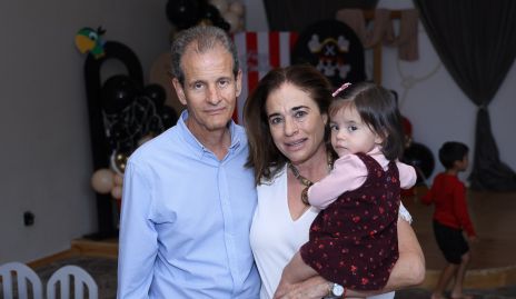  Juan José, Tere Aranda y Andrea Vergara.