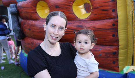  Montse Lárraga y María Reyes.