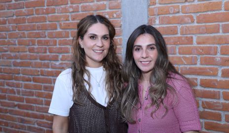  Bertha Flores y Angélica Padrón.