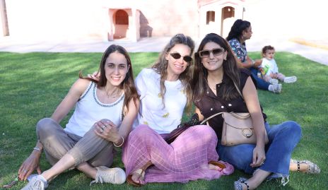  Begoña Del Valle, Benilde Hernández y Lu Castelo.