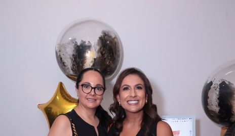  María Arévalo y Samantha Anguiano.