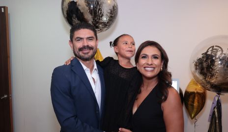  Urruti Contreras, Sara Contreras y Samantha Anguiano.