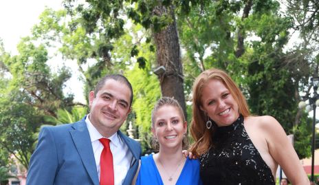  Eduardo Gouyonnet, Bárbara Zúñiga y Fernanda Vilet.