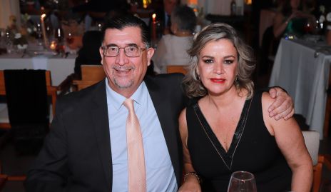 Jaime Flores y Claudia Gouyonnet.