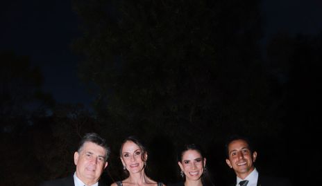  Juan Manuel Zúñiga, Lucero Gouyonnet, Valeria Zúñiga y Andrés Chávez.