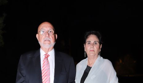  Fernando Valdes y Gabriela Borbolla.