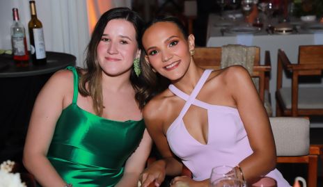  Natalia Medina y Fernanda Medina.