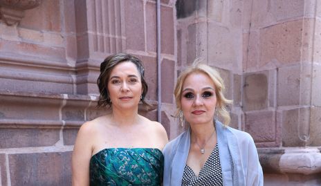  Verónica Anaya y Edith Ruiz.