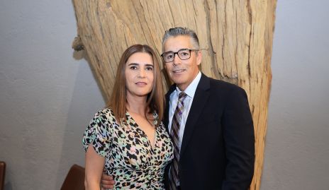  Ángeles Lasso y Garo Stevens.