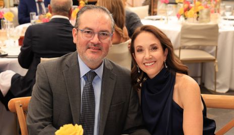  Octavio Rostro y Alexandra Hinojosa.