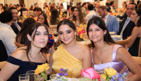  Sofía Desesquelles, Fer Arriaga y Victoria Abud.