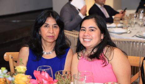  Silvia y Silvia.