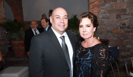  José Ángel Morales y Ana Hunter, papás de la novia.
