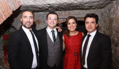  Los hermanos Martínez y Neumann, Wilfrido, Aldo, Claudia y Adrián.