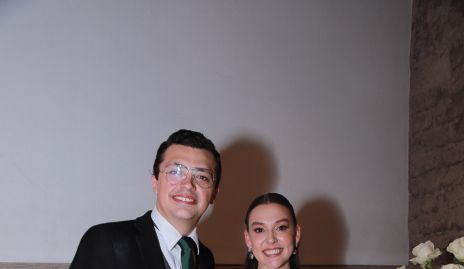  Aldo Martínez y Alejandra Morales Hunter.