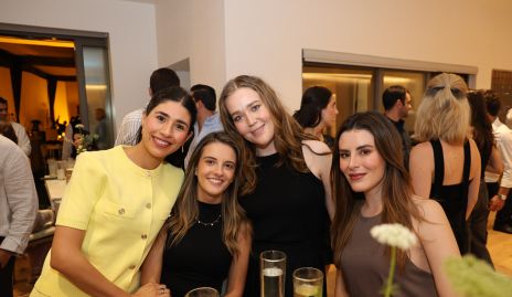  Isa, Melissa Meade,  Mari Carmen Mendizábal y Laura Ortuño.