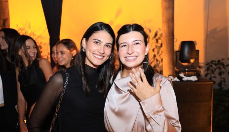  Natalia Gárate y Ana Paula García.