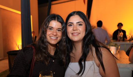  Isa Pizzuto y Sofía Perafán.