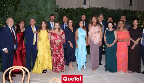  René y Elia Padilla, Meme Santos y Gaby Payán, Héctor Gómez y Anabel Gaviño, Carlos Sánchez y Lorena Herrera, Luis Mahbub y Elsa Tamez, Francisco de la Rosa y Martha Diez Gutiérrez, Gabriel Torres y Lula López, Horacio Tobías y Mimí Hinojosa, Maribel Lozano y Gerardo Rodríguez.