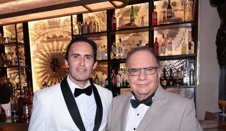  Edgardo Martínez y Alfonso Martínez.