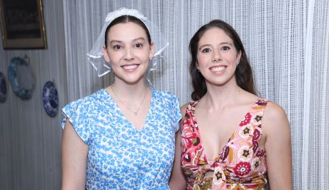  Alejandra y Ana Morales Hunter.