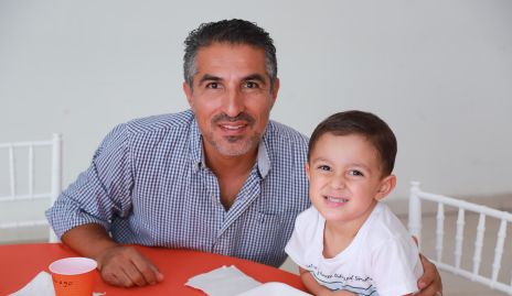  Alejandro Martínez y  Tiago Martínez.