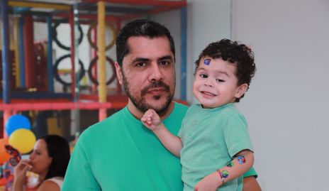  Esteban Tello y Sebastián Tello.