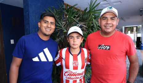  Giovanni Sánchez, Walter Heinze y Paulo.