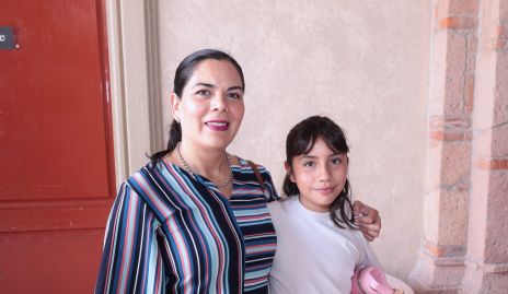  Ana y Paulina Montalvo.
