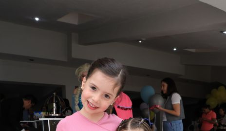  Maya y Lula Martínez.