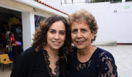  Paola y María del Carmen Torres.