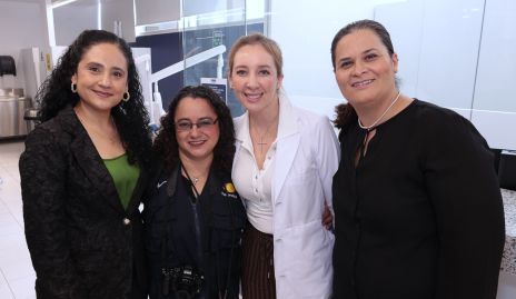 Ilda Ortiz, Paulina Martinez y Mercedes Quintanar.